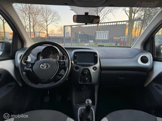 Toyota Aygo Toyota Aygo 1.0 VVT-i x-clusiv|NAP - afbeelding nr 15