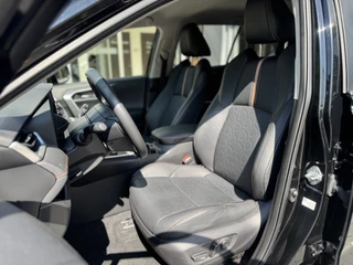 Toyota RAV4 Treeplanken, JBL, Innovation Pack , All-in Rijklaarprijs - afbeelding nr 4