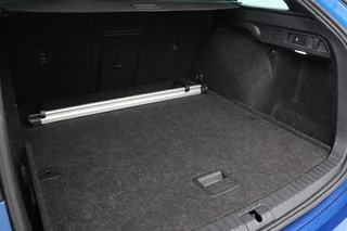 Škoda Octavia Skoda Octavia 1.0 e-TSI Sport | Carplay | Full LED | Navigatie |  Sfeerverlichting | DAB | Sportstoelen | Climate control | Parkeerhulp - afbeelding nr 29