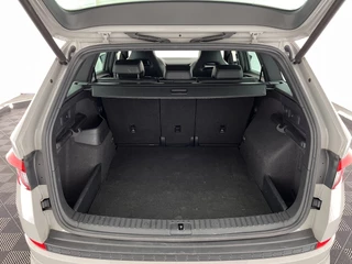 Škoda Kodiaq Škoda Kodiaq 1.5 TSI Sportline Business Aut. *LEATHER-ALCANTARA | FULL-LED | HEATED-SPORTSEATS | ADAPTIVE-CRUISE | MEMORY-PACK | DIGI-COCKPIT | CANTON-AUDIO | SHIFT-PADDLES | CARPLAY | AMBIENT-LIGHT | KEYLESS | DAB | 20''ALU* - afbeelding nr 10