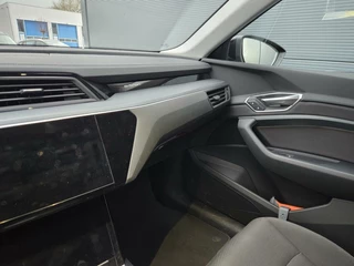 Audi e-tron Audi e-tron 50 quattro Led Luchtvering 22 inch Black 71 kWh - afbeelding nr 25
