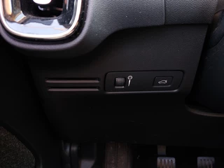 Volvo XC40 1.5 T3 157pk Momentum Business Pack Connect | Origineel NL | Navi | Clima | Adap. Cruise | Panorama Schuifdak | Led Koplampen | Pdc V+A+Camera | Rijstrook+Licht+Regensenor | 18''lm - afbeelding nr 18