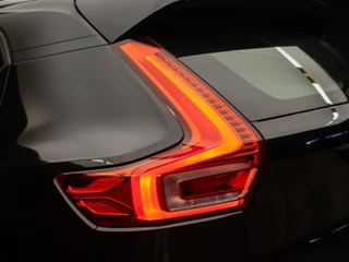 Volvo XC40 Volvo XC40 1.5 T5 Twin Sport (APPLE CARPLAY,NAVI,CAMERA,LED,XENON,STOELVERWARMING,TREKHAAK,GETINT,CRUISE,CLIMATE,NETTESTAAT) - afbeelding nr 23