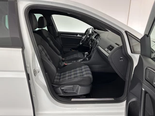 Volkswagen Golf Aut. *FULL-LED | NAVI-FULLMAP | SPORT-SEATS | DAB+  | TOWBAR | ECC | SHIFT-PADDLES | PARKPILOT | CRUISE | 18''ALU* - afbeelding nr 11