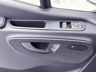 Mercedes-Benz Sprinter Mercedes-Benz Sprinter 319 1.9 CDI L2H2 RWD 24 Maanden Certified Garantie 3500KG trekgewicht LED Navigatie Apple Carplay/Android Auto Achteruitrijcamera - afbeelding nr 25