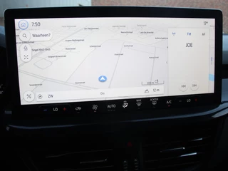 Ford Focus Ford Focus Wagon 1.0 125pk Hybrid Automaat ST Navigatie Climate control cruise control Carplay LM velgen Parkeersensoren Led Matrix koplampen - afbeelding nr 21