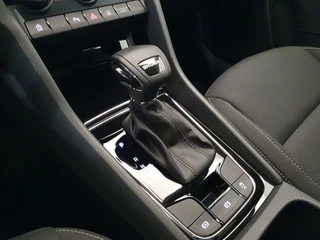 Škoda Karoq Škoda Karoq 1.5 TSI 150pk DSG/AUT Business Edition Camera, Winterpakket, Virtual cockpit - afbeelding nr 9