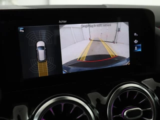 Mercedes-Benz B-Klasse Mercedes-Benz B-klasse 180 Business Solution Luxury | Leder | Trekhaak |  Stoelverwarming | Camera | Navigatie | Full LED | Park Assist | Sfeerverlichting | Widescreen - afbeelding nr 15