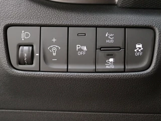 Hyundai Kona Hyundai Kona EV Fashion 64 kWh | Navigatie | All-season banden | - afbeelding nr 21