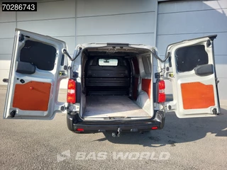 Toyota ProAce Toyota ProAce 120PK L3H1 Trekhaak Airco Cruise Parkeersensoren Euro6 APK 04-2026 L3 Long 7m3 Airco Trekhaak Cruise control - afbeelding nr 3
