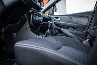 Renault Clio Renault Clio 0.9 TCe Limited*KEYLESS*NAVI*CLIMA*CAMERA*PDC* - afbeelding nr 42