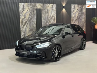 BMW 1 Serie 118i M Sport|PANO|SFEER|Harman Kardon|BOMVOL