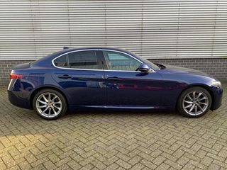 Alfa Romeo Giulia - afbeelding nr 4
