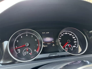 Volkswagen Golf Volkswagen Golf Variant 1.4 TSI R-line 150pk | Navigatiesysteem | Osram LED verlichting | Trekhaak uitklapbaar | Keyless entry | Stoelverwarming | Cruise control | R-stuur | Parkeersensoren voor en achter | Achteruitrijcamera - afbeelding nr 5