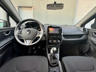 Renault Clio Renault Clio 0.9 TCe Eco2 Limited | 110.000 KM | 1e Eigenaar | Dealeronderhouden | Airco | Cruise | 5 Drs. | - afbeelding nr 3