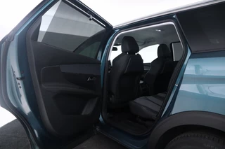 Peugeot 5008 Hoge instap, 19 inch velgen, digitale cockpit - afbeelding nr 15