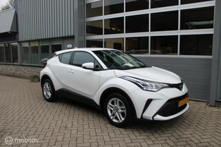 Toyota C-HR Toyota C-HR 1.8 Hybrid Active |1e Eigenaar | Apple Carplay/Android Auto | Full Led | Boekjes. - afbeelding nr 4