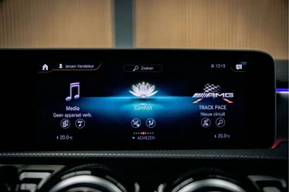 Mercedes-Benz A-Klasse Mercedes-Benz A-Klasse AMG 35 4MATIC Premium Plus Vol uitgevoerde A35 Limo - afbeelding nr 34