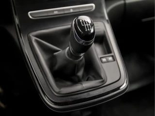 Renault Scénic (AIRCO, BLUETOOTH, ELEK PAKKET, SPORTSTOELEN, CRUISE, NIEUWE APK, NIEUWSTAAT) - afbeelding nr 10