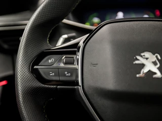 Peugeot 208 Automaat (PANORAMADAK, VIRTUAL COCKPIT, APPLE CARPLAY, GROOT NAVI, LEDER, 360 CAMERA, SPORTSTOELEN, GETINT GLAS, KEYLESS, ZWART HEMEL, NIEUWSTAAT) - afbeelding nr 19