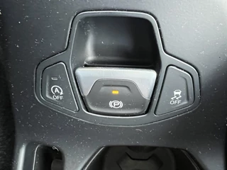 Jeep Renegade Jeep RENEGADE 1.0T-e Limited Carplay Climate Cruise Dab radio Stoelverwarming Keyless Parksensors - afbeelding nr 43