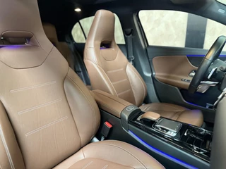 Mercedes-Benz A-Klasse Mercedes-Benz A-klasse 220 Launch Edition Premium Plus AMG Night | pano | Leer | Multibeam | HUD | Memory | Keyless | Sfeerver - afbeelding nr 14