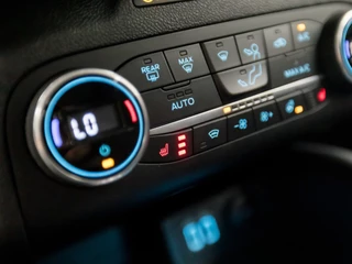 Ford Focus Ford Focus Wagon 1.0 EcoBoost Titanium X Automaat (VIRTUAL COCKPIT, APPLE CARPLAY, GROOT NAVI, STUUR/STOELVERWARMING, BANG&OLUFSEN, CAMERA, TREKHAAK, SPORTSTOELEN, ELEK ACHTERKLEP, KEYLESS, GETINT GLAS, NIEUWSTAAT) - afbeelding nr 9