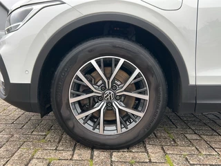 Volkswagen Tiguan Volkswagen Tiguan 1.4 TSI DSG LIFE E-HYBRID PANO-DAK/CAMERA/LEDER/MEMORY/NAVI/ACC/CARPLAY/STOELVERW - afbeelding nr 9