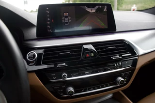 BMW 5 Serie BMW 5-serie 520i M Sport | Individual - Dak - Azuritschwarz - afbeelding nr 19