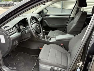 Škoda Superb Skoda Superb Combi 1.4 TSI Ambition NAVIGATIE - afbeelding nr 9