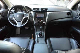 Suzuki Kizashi - afbeelding nr 25