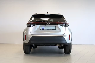 Toyota Yaris Cross Toyota Yaris Cross 1.5 Hybrid Teamplayer 130PK - Winter+safety pakket - Apple CarPlay - Dodehoek - afbeelding nr 12