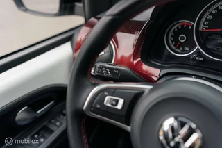 Volkswagen up! Volkswagen UP! 1.0 TSI GTI PANO BEATS CAMERA SFEER CLIMA VOL - afbeelding nr 12