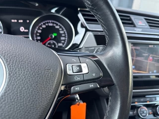 Volkswagen Touran Volkswagen Touran 1.4 TSI DSG COMFORTLINE 7P TREKHAAK/NAVI/CARPLAY/ACC/PDC - afbeelding nr 16