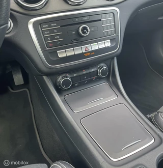 Mercedes-Benz GLA Mercedes-Benz GLA-klasse 200 Urban 156PK/PANO/APPLE - afbeelding nr 33