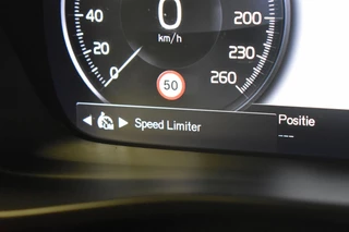 Volvo XC40 Volvo XC40 T2 129pk Aut. Momentum | Park Assist | Trekhaak | Navigation - afbeelding nr 23