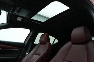 Mazda 3 Mazda 3 2.0 e-SkyActiv-X Luxury automaat i-Activesense pakket met Sunroof en rood leer pakket : dealer onderhouden en 24 maanden verlengde garantie - afbeelding nr 46