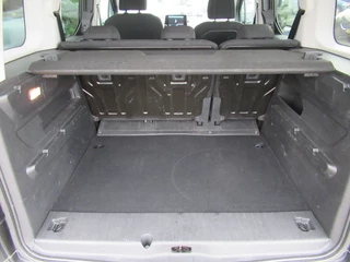 Citroën Berlingo Citroën Berlingo 1.2 PureTech Feel, Automaat / Carplay + Android Auto / Trekhaak / Camera / Navigatie / 16' LMV - afbeelding nr 21