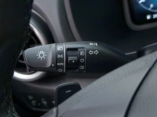 Hyundai Kona Hyundai Kona 1.6 GDI HEV Fashion | 1e Eigenaar | Trekhaak - afbeelding nr 26