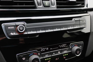 BMW X1 BMW X1 xDrive25e Executive Navigatie, Stoelverwarming, PDC, Cruise, Climate - afbeelding nr 43
