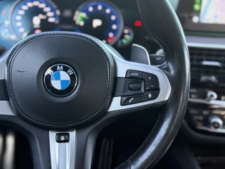 BMW 5 Serie BMW 5 Serie 530e iPerf High Exe SCHUIFDAK M-Pakket 20inch - afbeelding nr 8