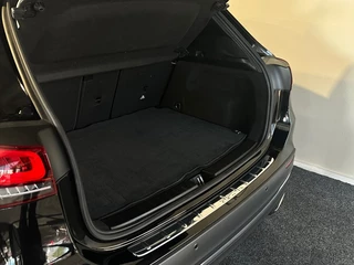 Mercedes-Benz GLA Mercedes-Benz GLA 180 BNS SOL. AMG-LINE l STOELVER l CAMERA l SFEERVERL l 19INCH l - afbeelding nr 53