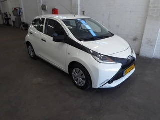 Toyota Aygo Toyota Aygo 1.0 VVT-I X-NOW/Dealeronderhoud/Nap/ Nieuwstaat!!! - afbeelding nr 3
