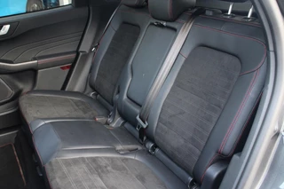 Ford Kuga Ford Kuga 2.5 PHEV ST-Line X 225pk | Panoramadak | Adaptive cruise control | Technology Pack | Winterpack | Dodehoeksensoren - afbeelding nr 14