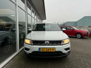 Volkswagen Tiguan Volkswagen Tiguan 1.5 TSI ACT Comfortline Business | Panoramadak | Stoelverwarming | PDC | Apple Carplay/Android Auto | - afbeelding nr 32