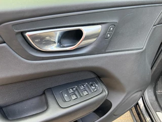 Volvo XC60 Volvo XC60 2.0 Recharge T6 AWD Business Pro Airco/Automaat/Stoelverw./Camera - afbeelding nr 9
