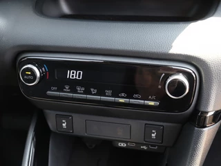Toyota Yaris Toyota Yaris 1.5 Hybrid 115 Dynamic I Apple/Android Navi I ACC I Keyless - afbeelding nr 10