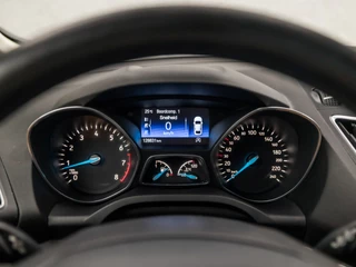 Ford C-MAX Ford C-MAX 1.0 Sport (GROOT NAVI, CLIMATE, STUUR/STOELVERWARMING, XENON, GETINT GLAS, KEYLESS, SPORTSTOELEN, LM VELGEN, CRUISE, NIEUWE APK, NIEUWSTAAT) - afbeelding nr 22