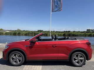 Volkswagen T-Roc Volkswagen T-Roc Cabrio 1.5 TSI 150PK DSG R-LINE SPORT LEDER/NAVI/CARPLAY - afbeelding nr 6