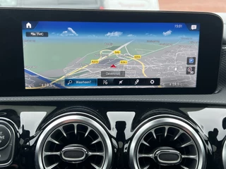 Mercedes-Benz CLA Navigatie Trekhaak Panoramadak Elek. Stoelen Leer Stoelverwarming DAB Keyless Getint Glas  NL Auto BTW - afbeelding nr 16